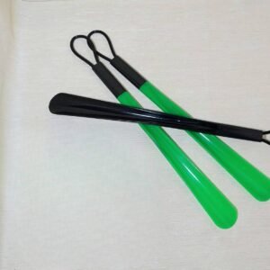 Lingură p/u încălţăminte plastic